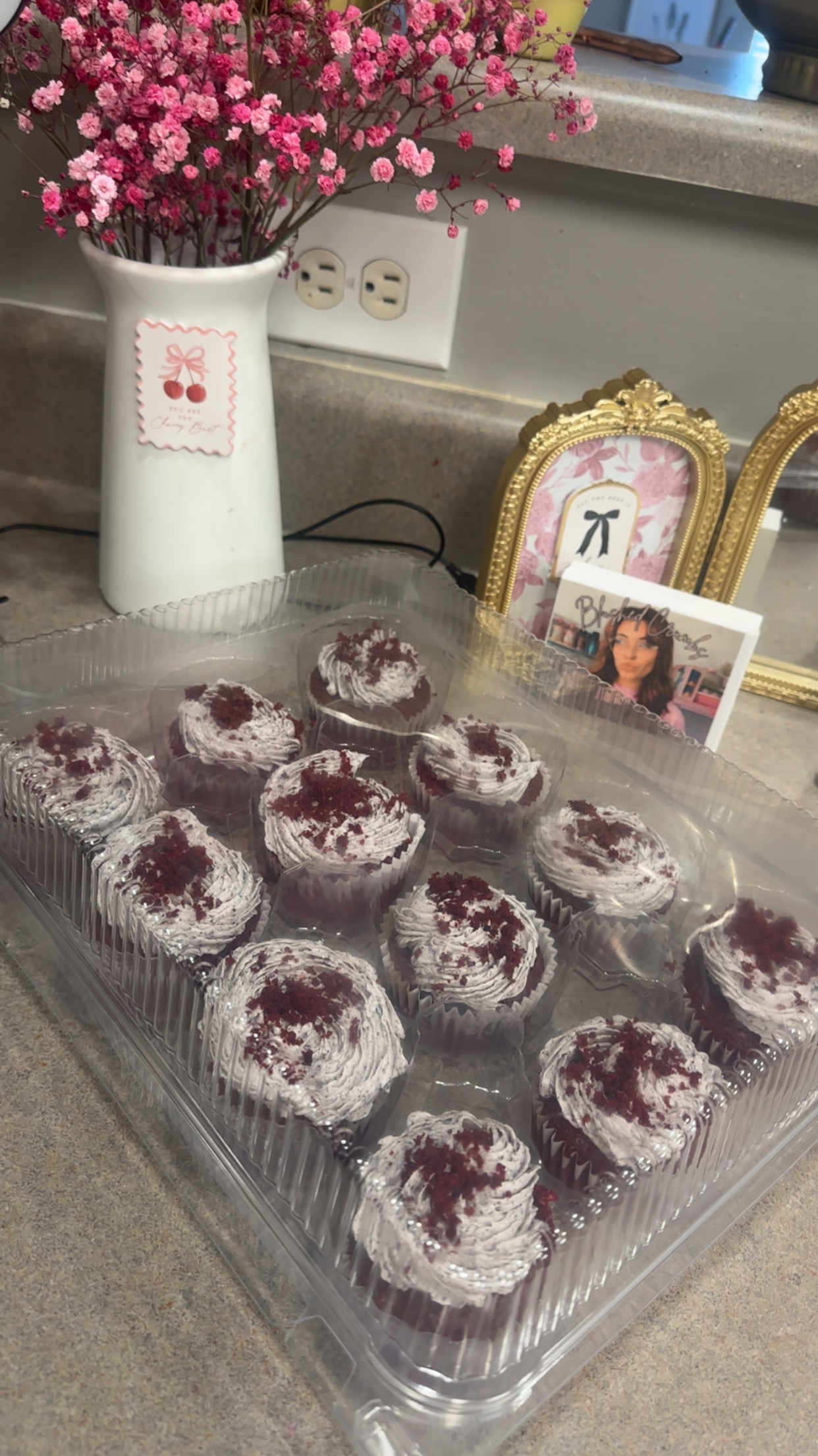 Red Velvet Oreo cupcakes