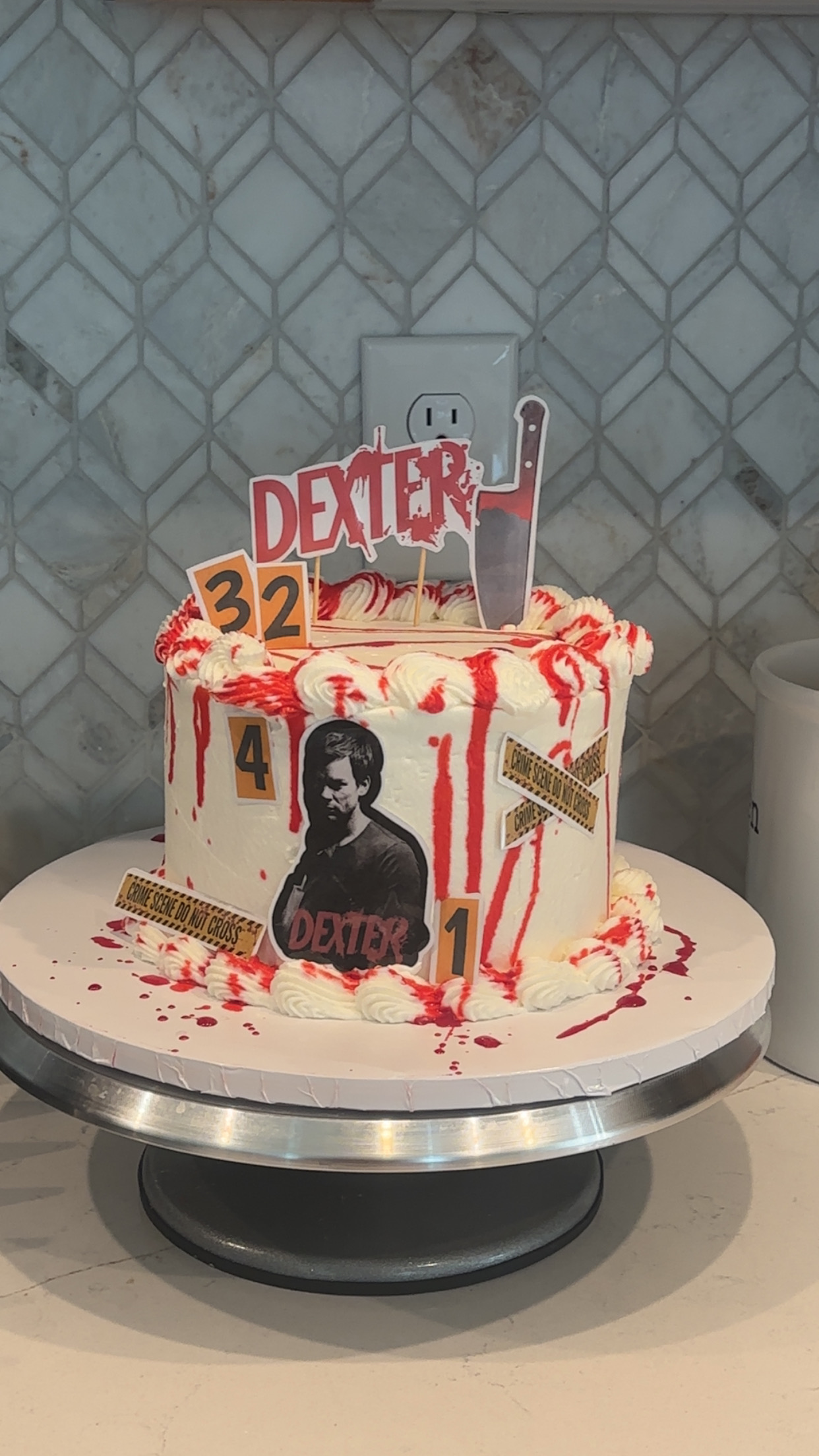 Dexter stab cake
