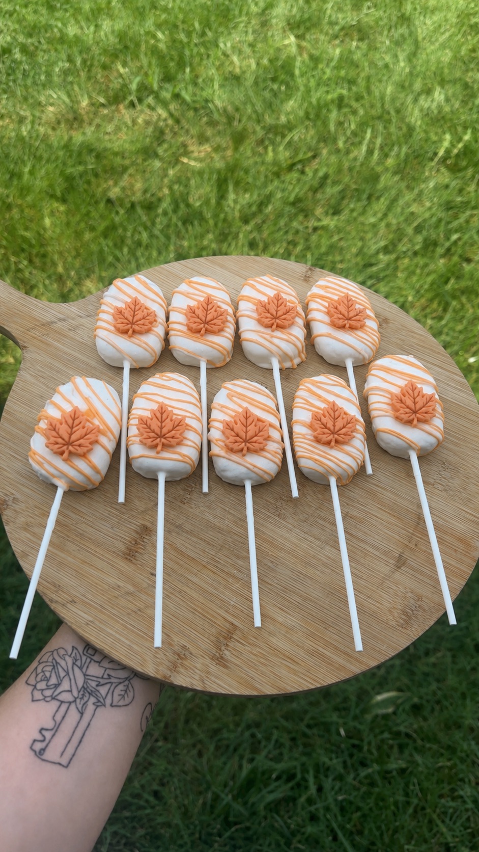 festive cakesicles